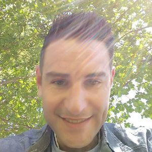 Meet your Posher, Karl